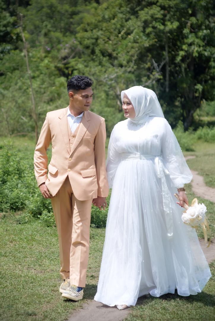 https://rafky-fitri.webnikah.com/dirmember/00000029/Rafky_Fitri/photo-287138-338671-l-202609050942.jpg